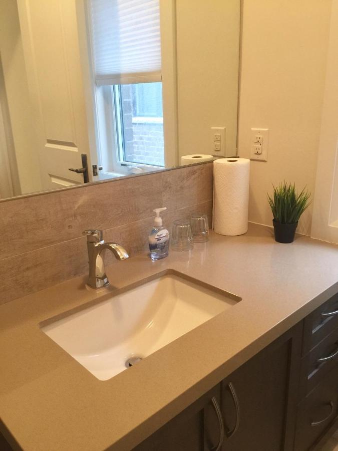 Comfortable Private Space Пикъринг Екстериор снимка